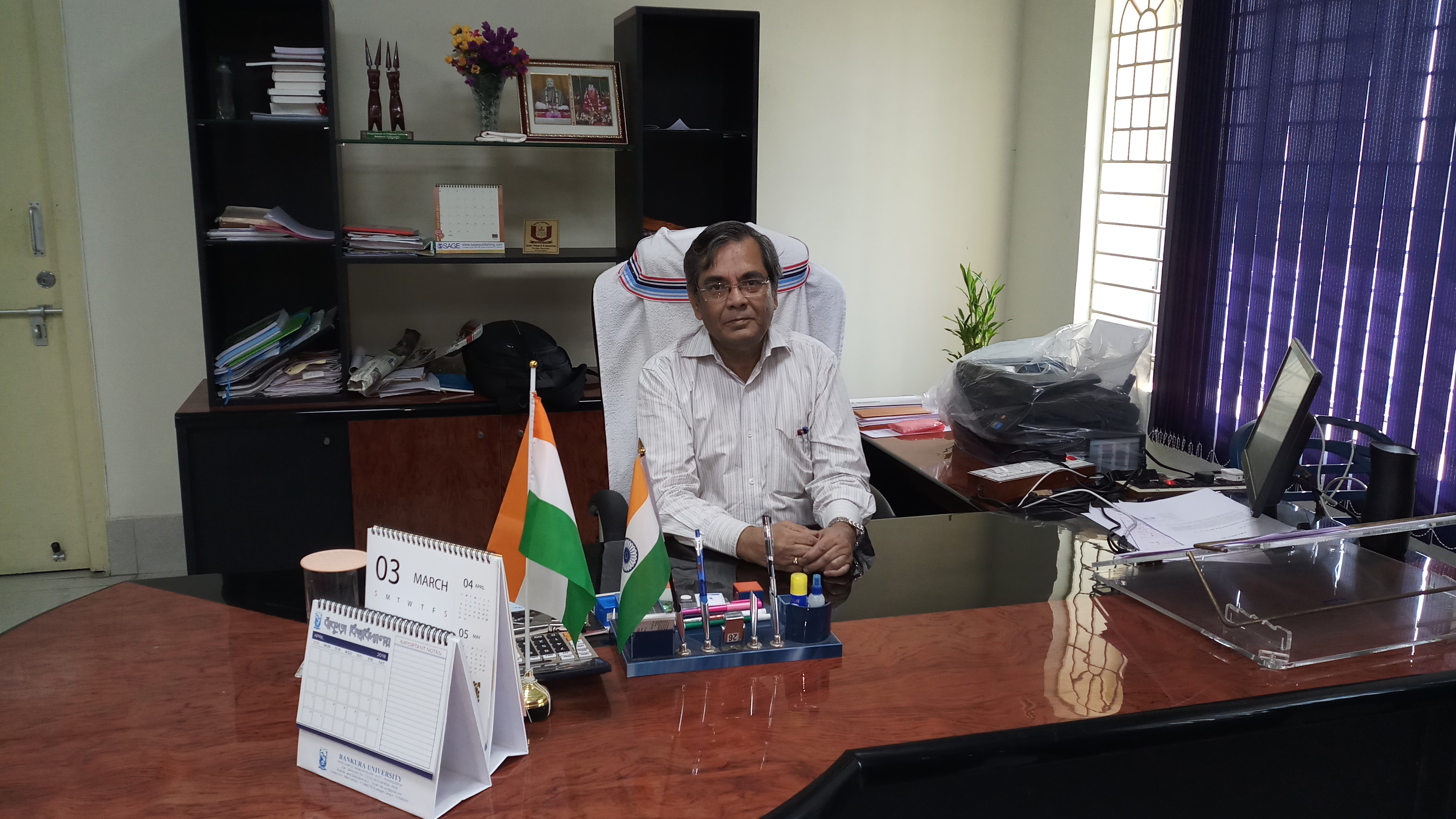 VC's Desk.jpg